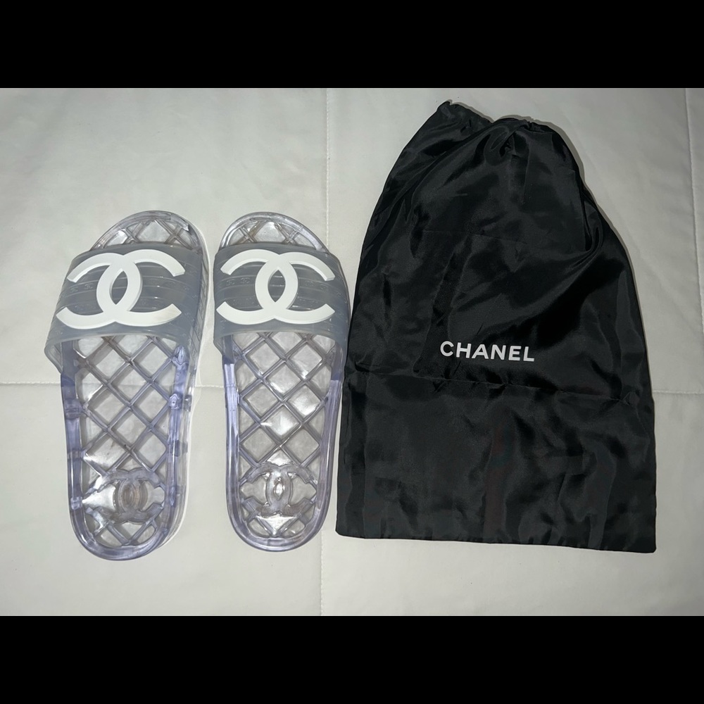 🤍 Chanel 2019 Interlocking CC Logo Slides - Size 7 Women - Clear 🩴